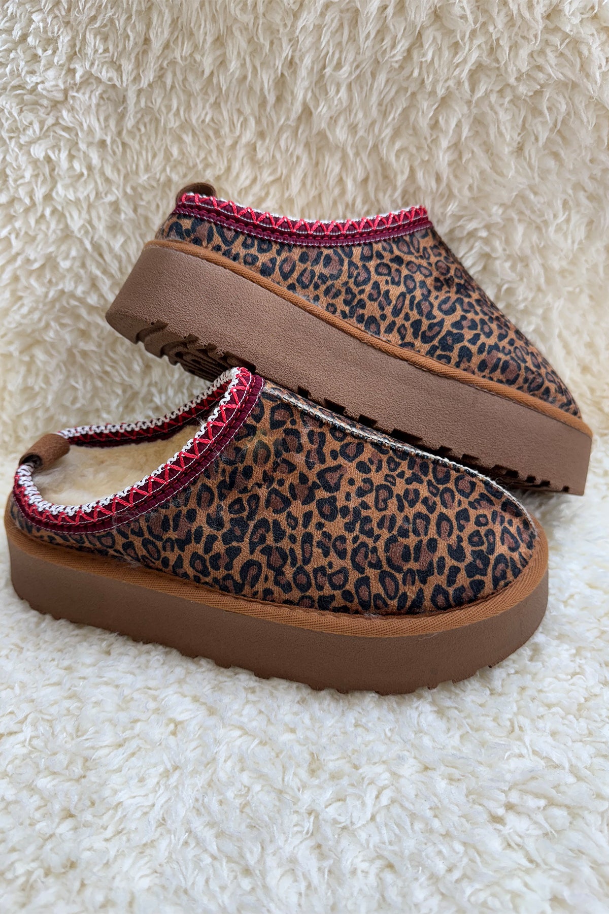 Kadın Leopar Şeritli Terlik