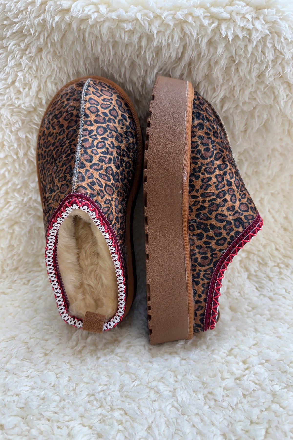 Kadın Leopar Şeritli Terlik