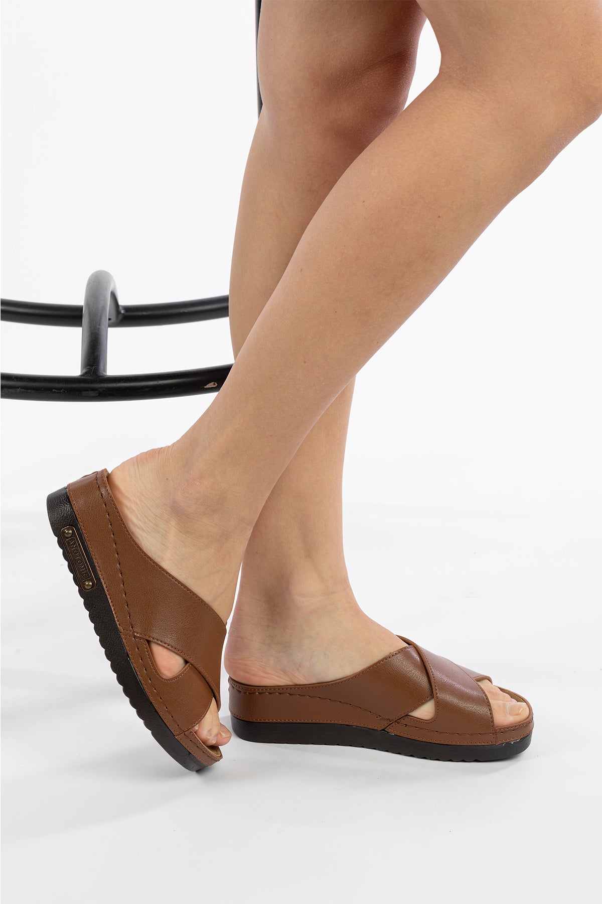 Kadın Ortopedik Çapraz Bant Taba Terlik