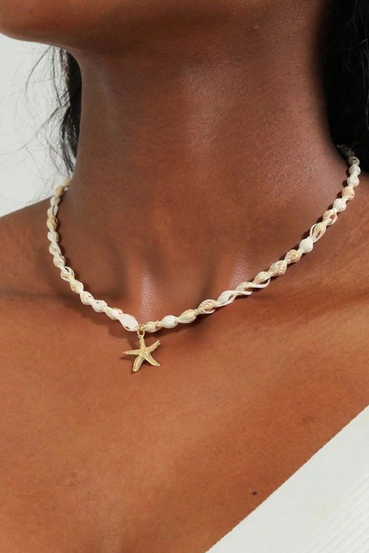 Kadın Deniz Kabuğu Kolye