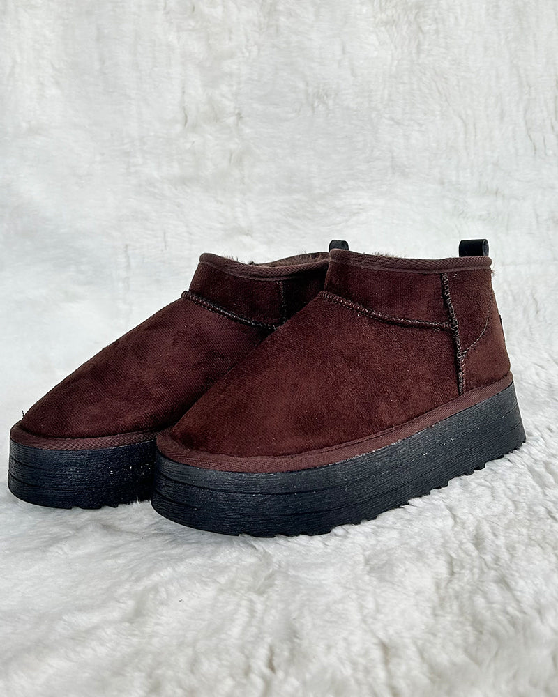 Kadın Kahve Yüksek Bot