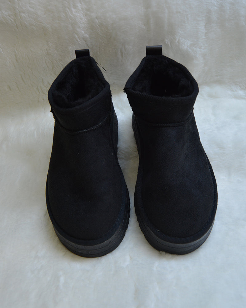 Kadın Siyah Yüksek Bot